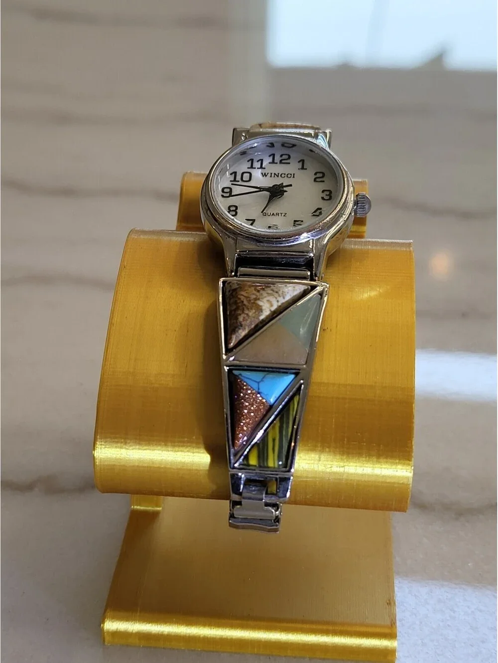 Vtg Wincci Womans Watch w Stones New Batt.Silvertone Stretch Bracelet 20mmWorks